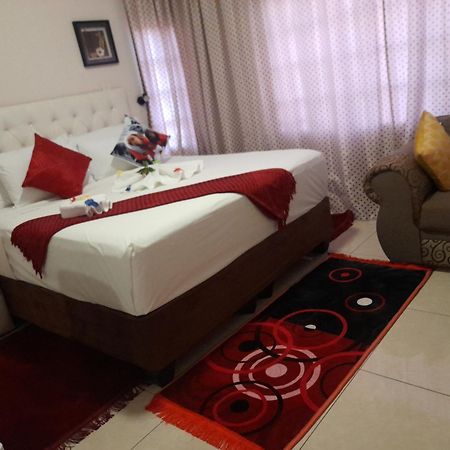 Rest & Digest Bed & Breakfast Serowe Dış mekan fotoğraf