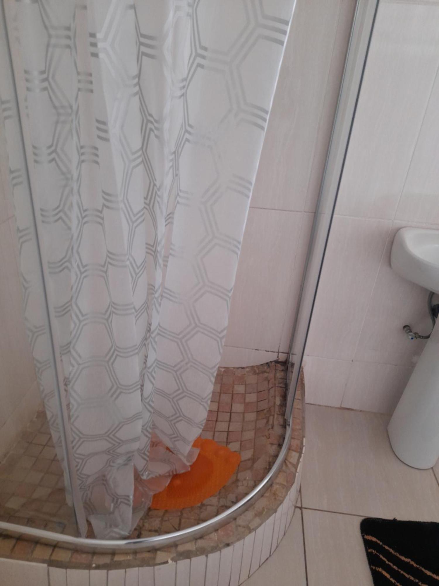 Rest & Digest Bed & Breakfast Serowe Dış mekan fotoğraf